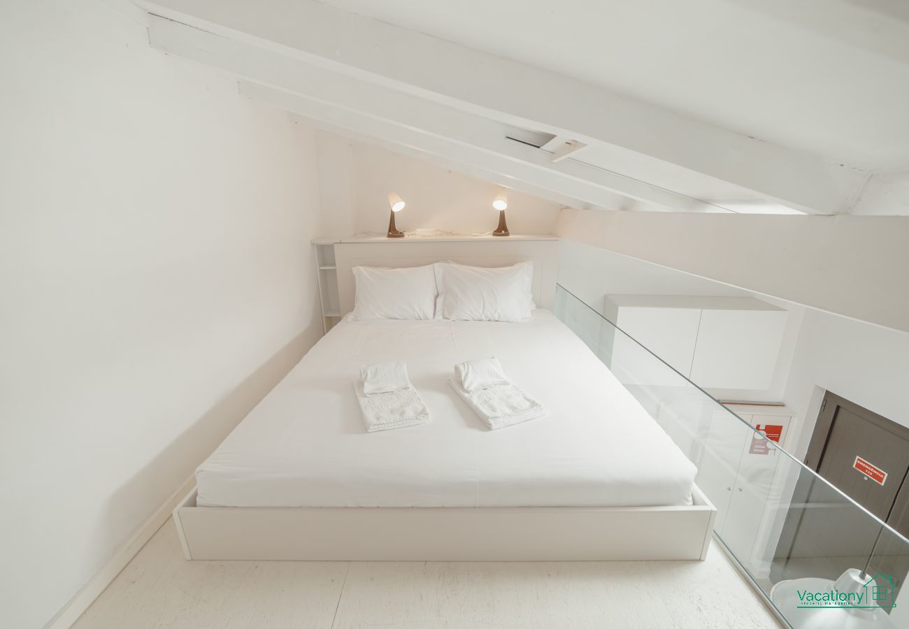 Apartamento em Porto - MEZZANINE STYLISH APARTMENT P