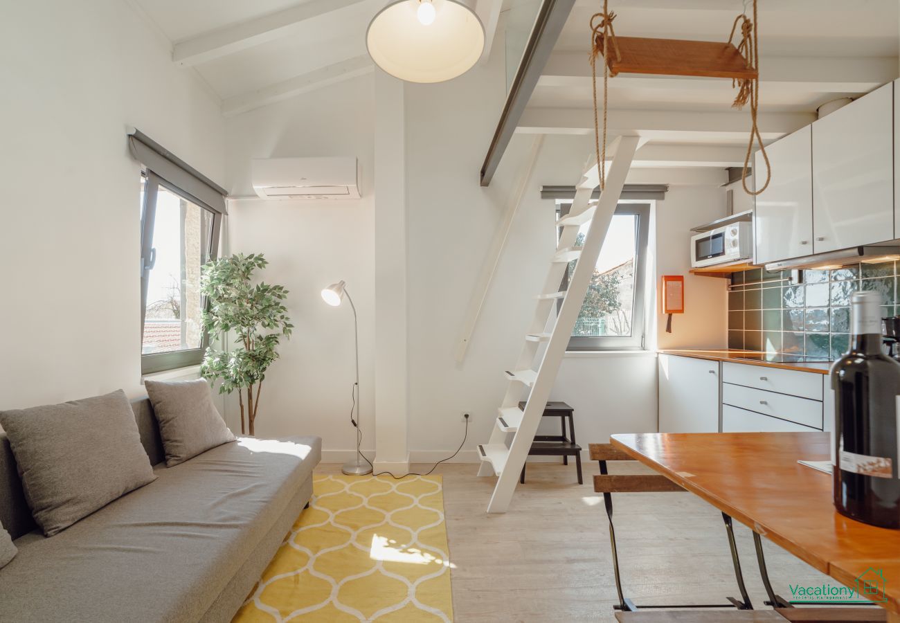 Apartamento em Porto - MEZZANINE STYLISH APARTMENT P