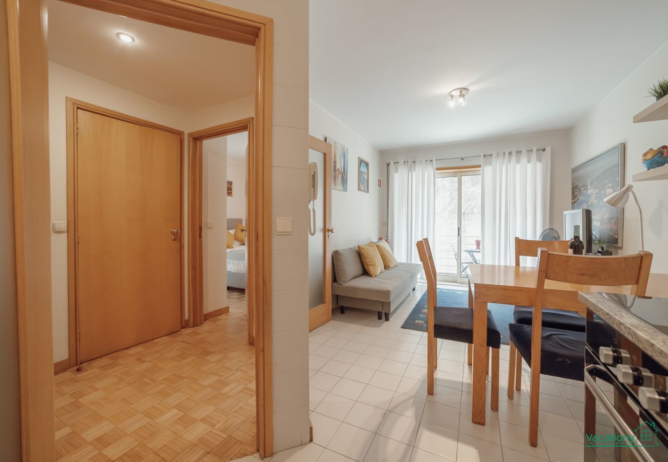 Apartamento em Porto - DOWNTOWN TRINDADE WITH TERRACE by VACATIONY