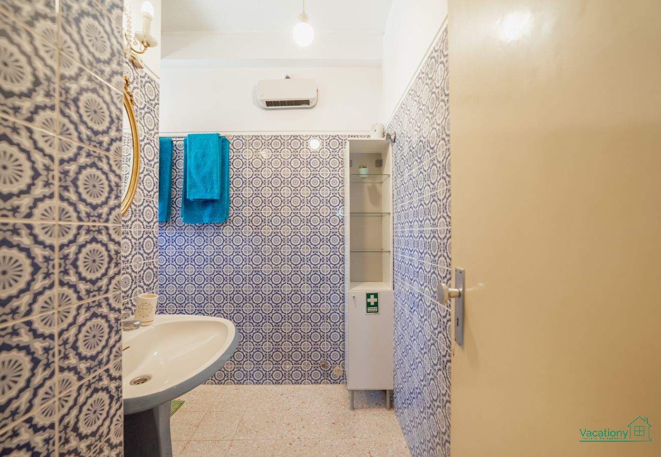 Apartamento em Porto - DOWNTOWN CLASSIC WITH TERRACE by VACATIONY
