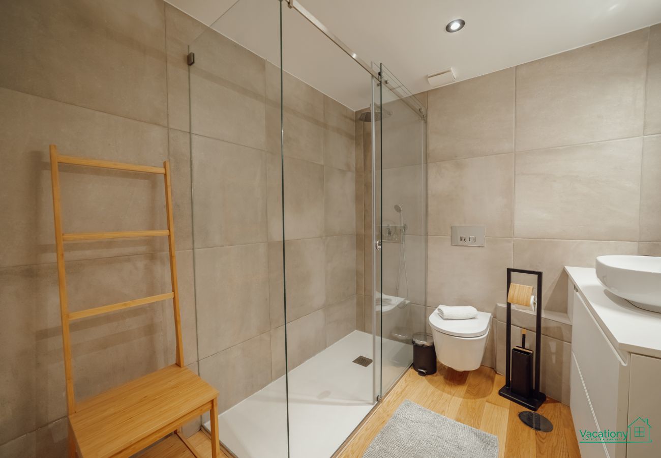 Apartamento em Porto - 24 AGOSTO AMAZING TRIPLEX by VACATIONY
