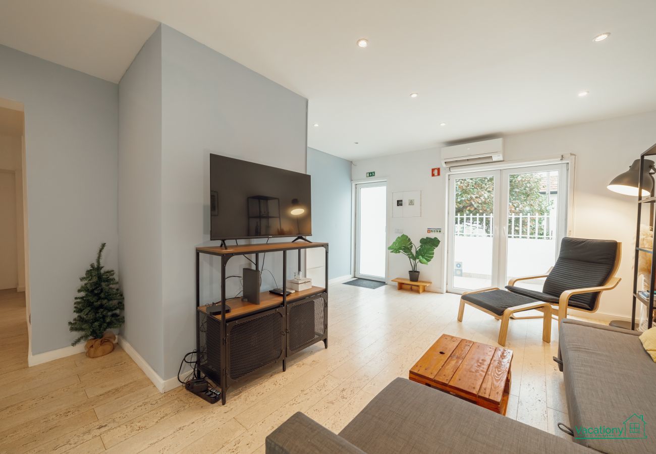 Apartamento em Porto - PORTO WINDOW TERRACE & JACUZZI HOUSE by VACATIONY