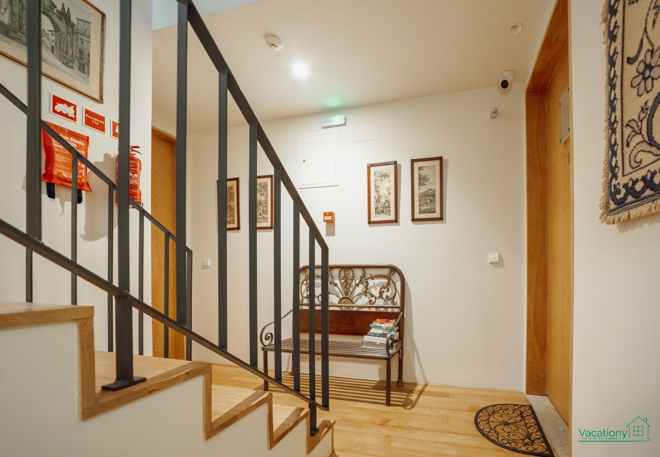 Apartamento em Porto - CARMO RESIDENCE PORTO - S. LUIS by VACATIONY