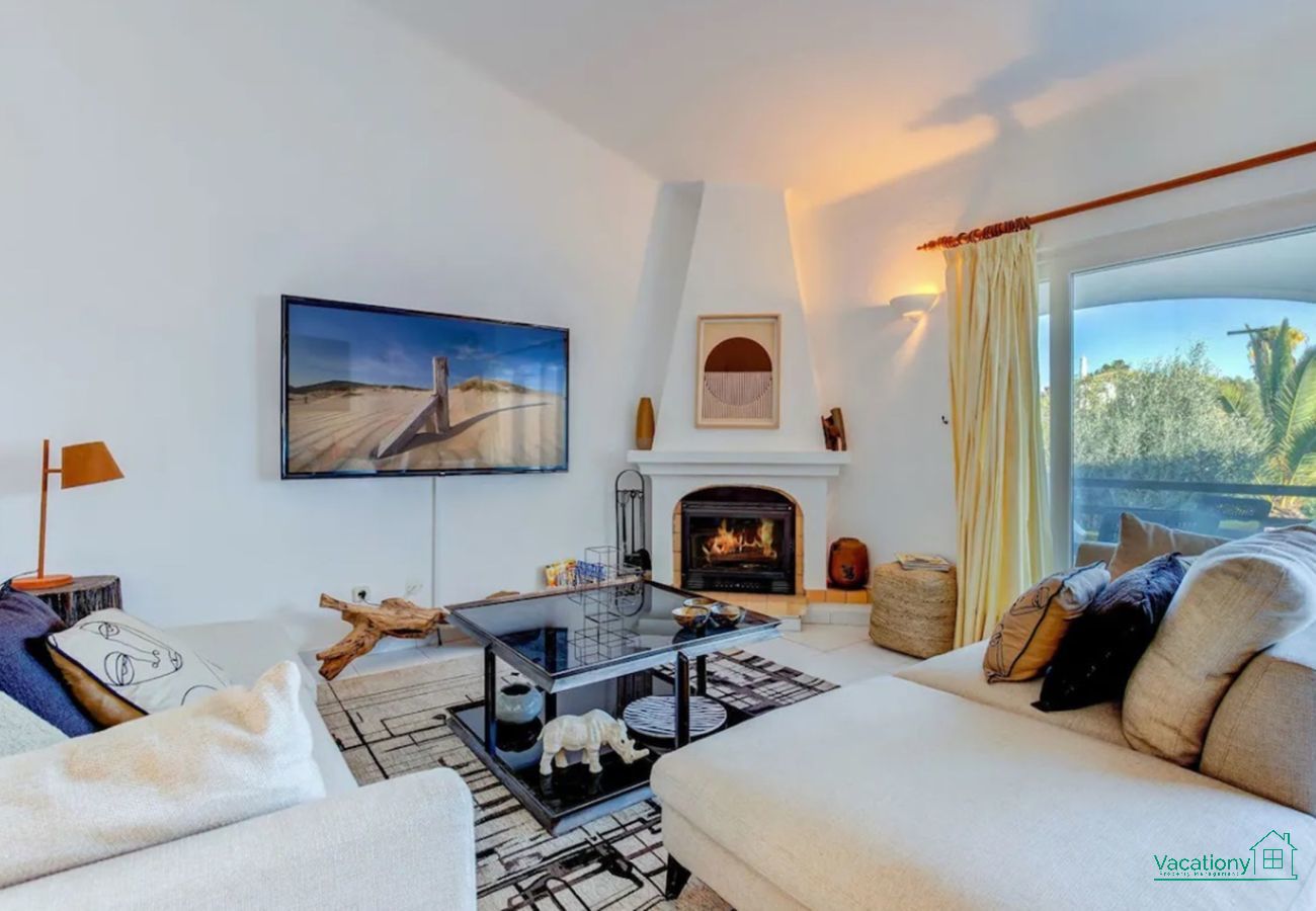 Casa geminada em Lagoa - CARVOEIRO POOL HOUSE by VACATIONY