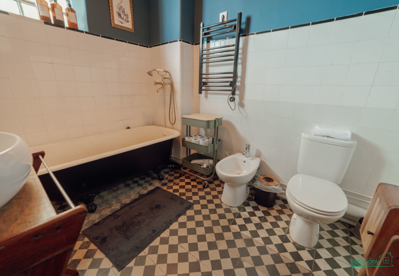 Apartamento em Porto - DOWNTOWN RETRO BOLHAO by VACATIONY