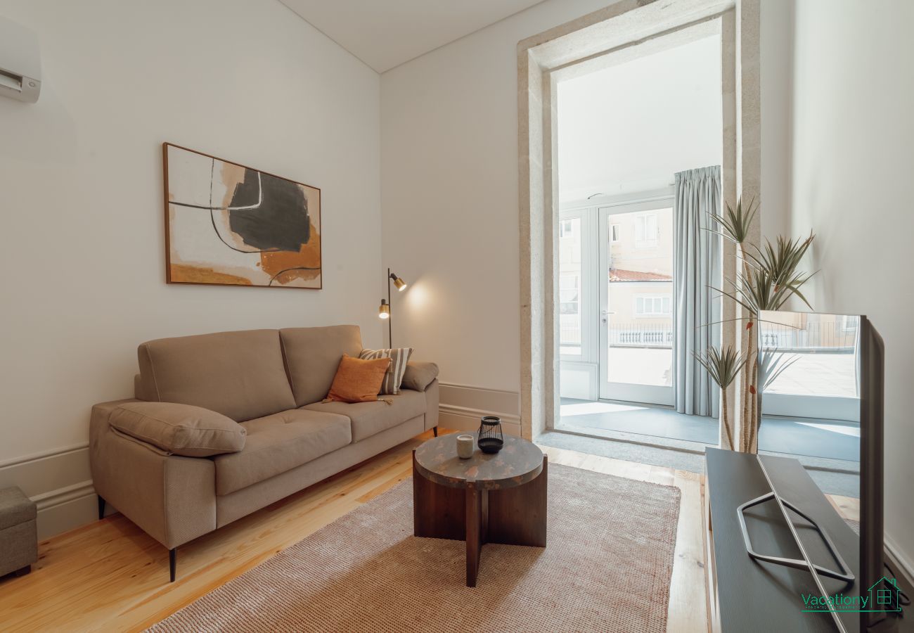 Apartamento em Porto - DOWNTOWN GOLD BOLHÃO B WITH TERRACE by VACATIONY