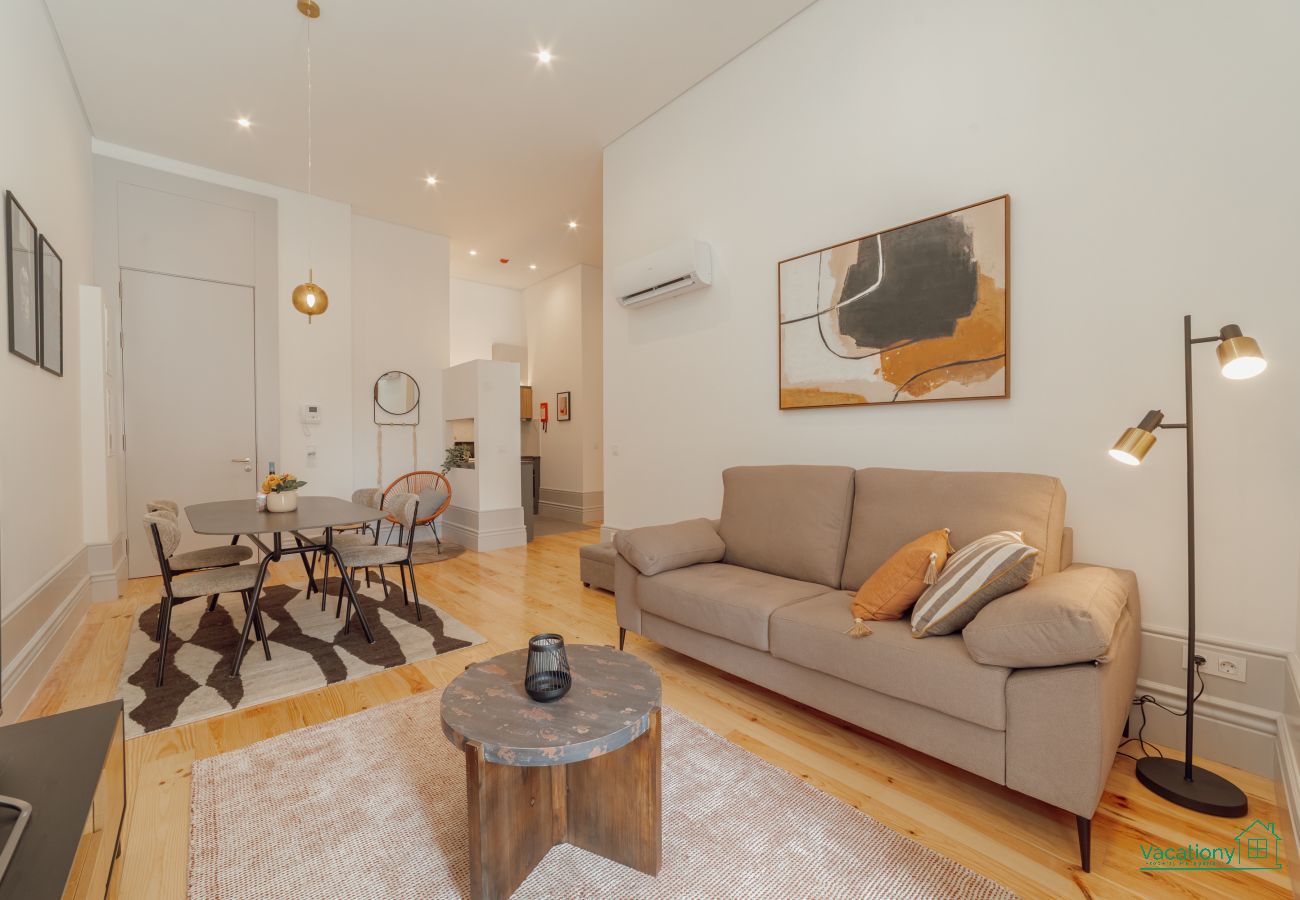 Apartamento em Porto - DOWNTOWN GOLD BOLHÃO B WITH TERRACE by VACATIONY