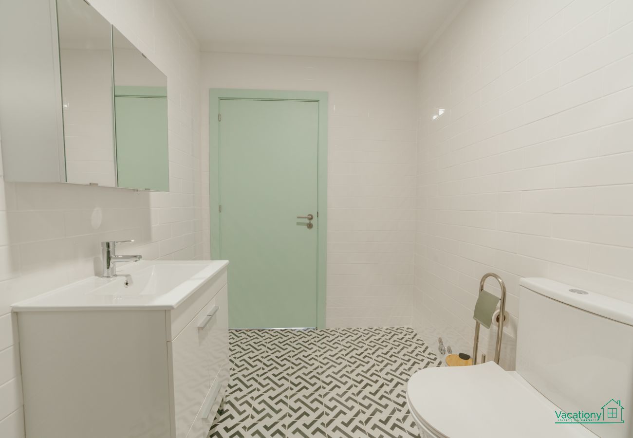 Apartamento em Porto - DOWNTOWN SUITE A by VACATIONY