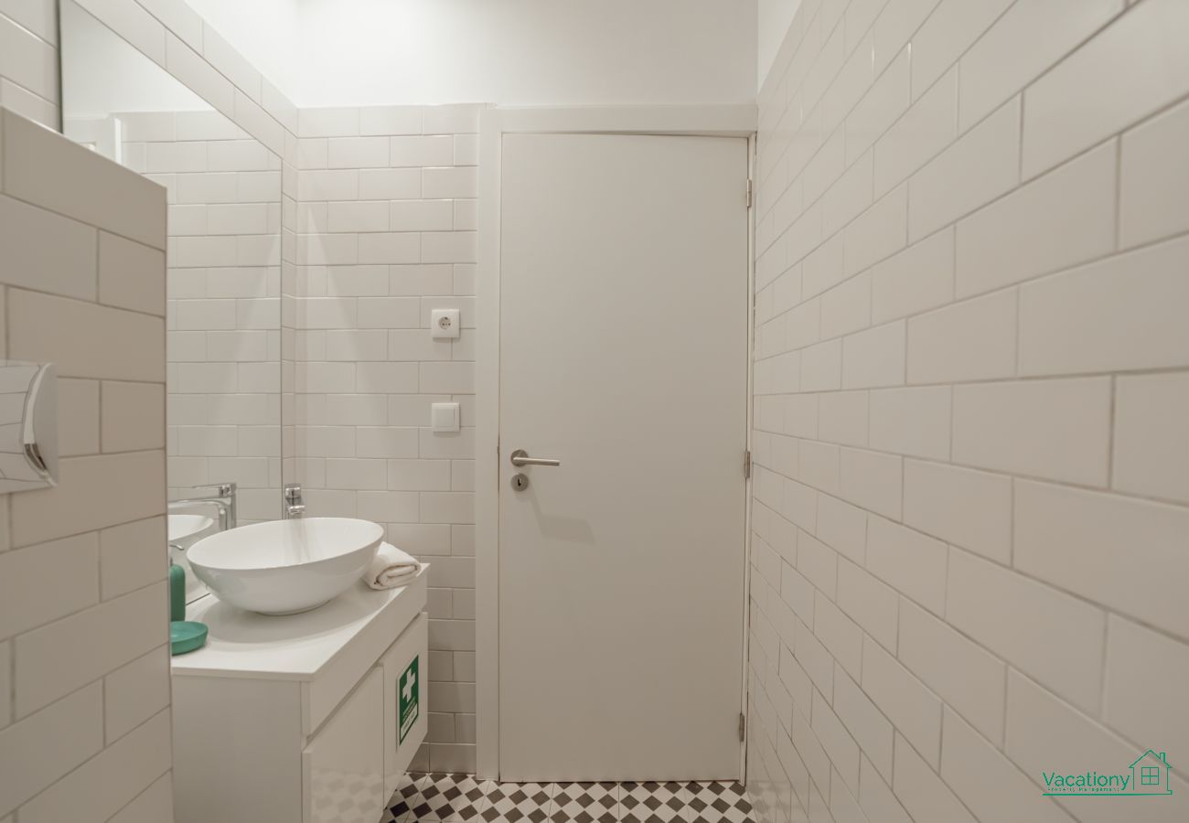 Apartamento em Porto - DOWNTOWN COSY APARTMENT by VACATIONY