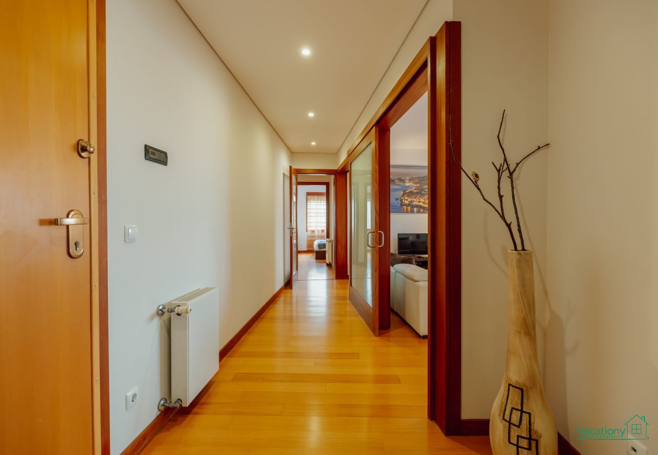 Apartamento em Porto - DOWNTOWN DELUXE 3 by VACATIONY
