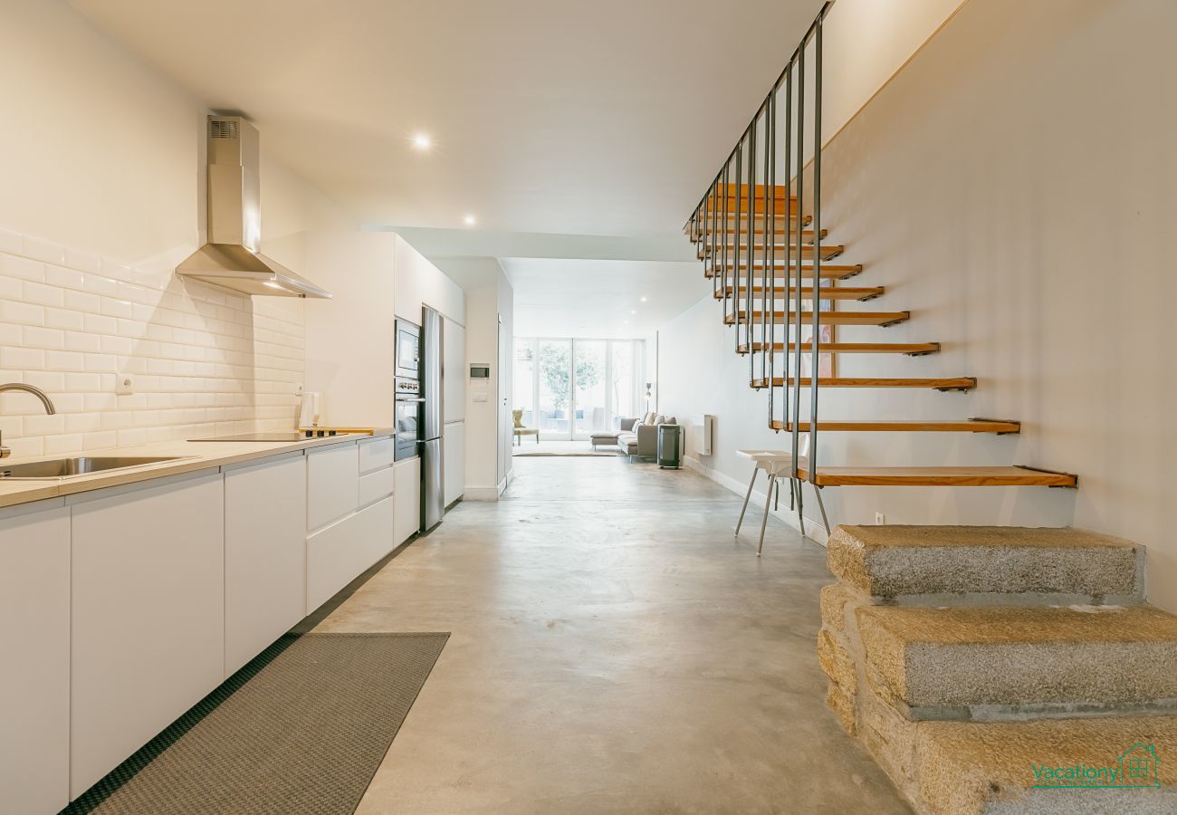 Apartamento em Porto - URBAN REFUGE 4BD by VACATIONY