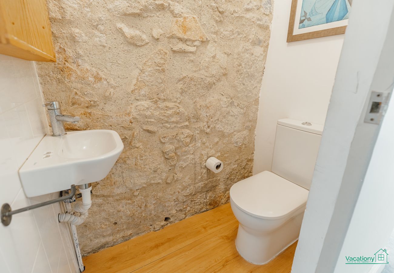 Apartamento em Porto - URBAN REFUGE 4BD by VACATIONY