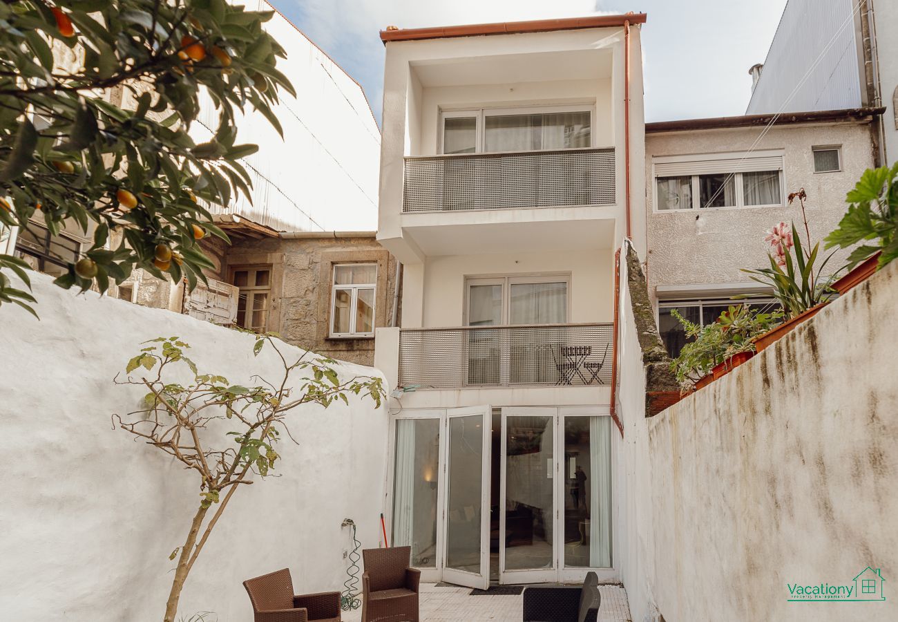 Apartamento em Porto - URBAN REFUGE 4BD by VACATIONY