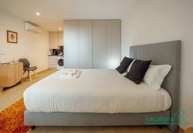 Apartment in Porto - CARMO RESIDENCE PORTO - S. ANTONIO by VACATIONY