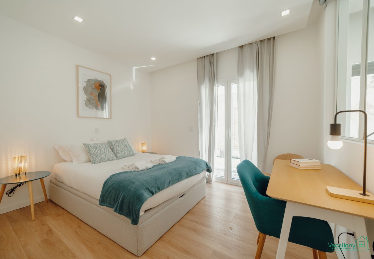 Apartment in Porto - COURTYARD OPORTO DESIGN APARTMENT H