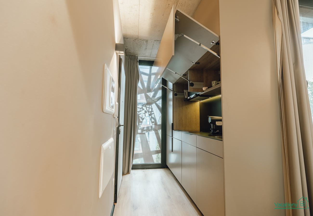 Apartment in Porto - CITY CENTER PREMIUM with GARAGE by VACATIONY