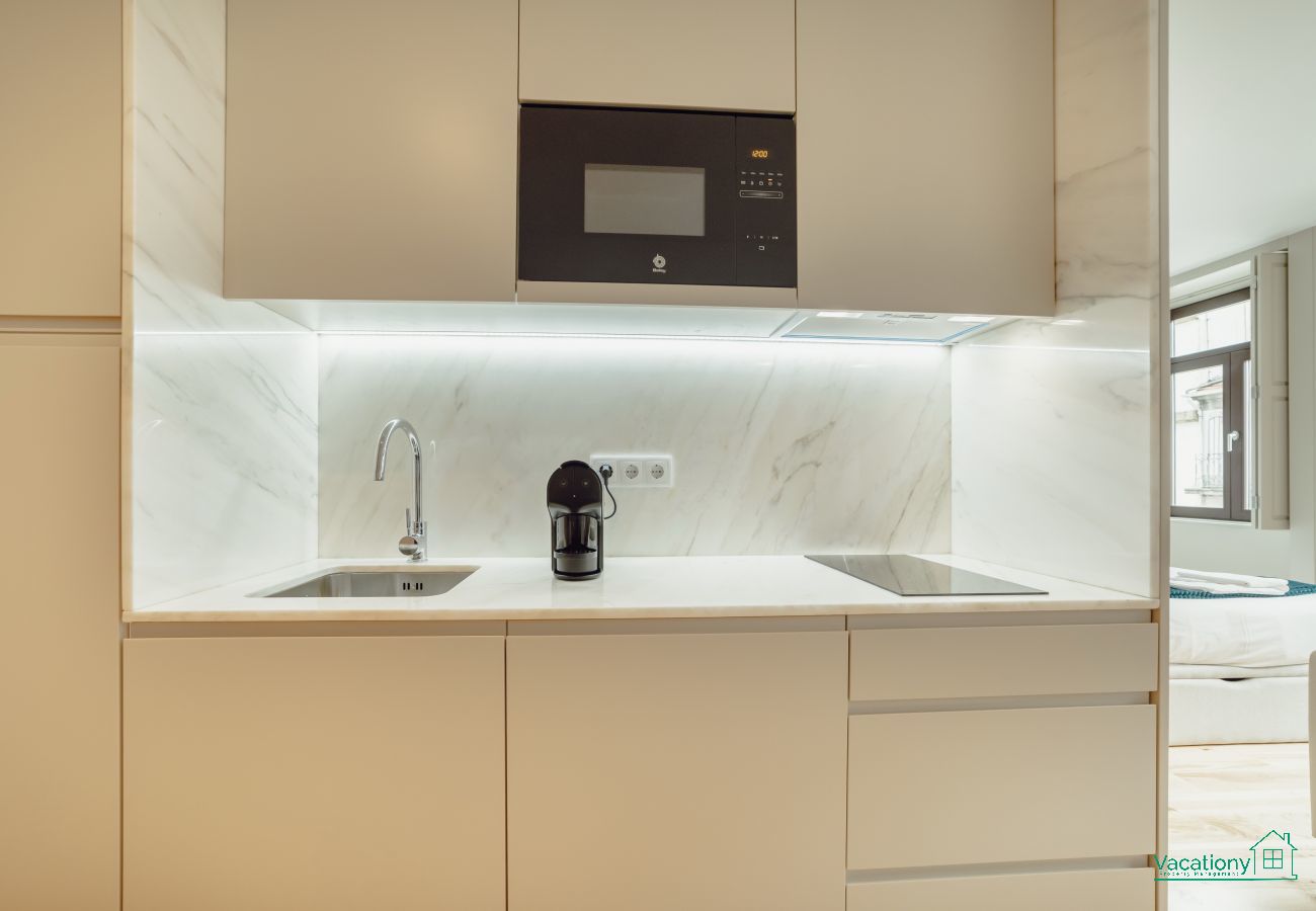 Apartment in Porto - LEGACY OPORTO DESIGN APARTMENT F