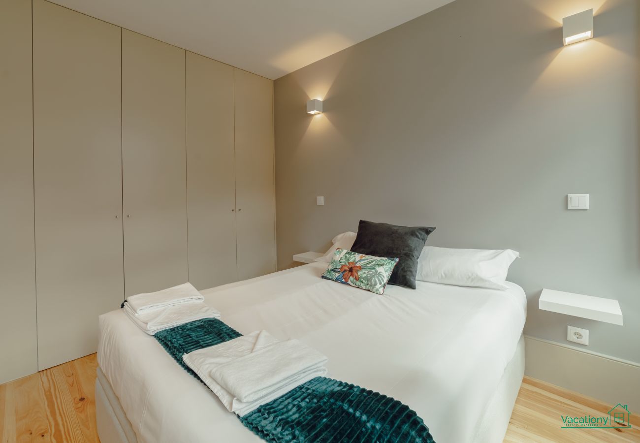 Apartment in Porto - LEGACY OPORTO DESIGN APARTMENT F