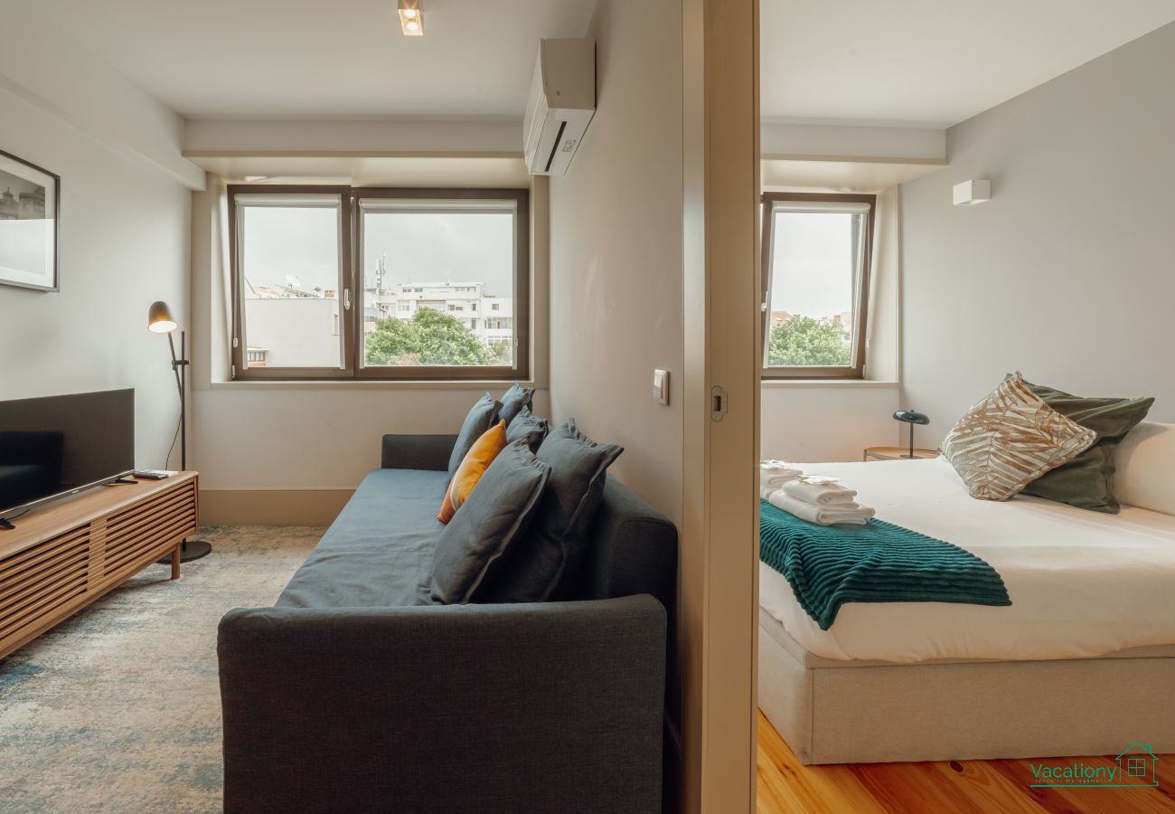 Apartment in Porto - LEGACY OPORTO DESIGN APARTMENT E by VACATIONY
