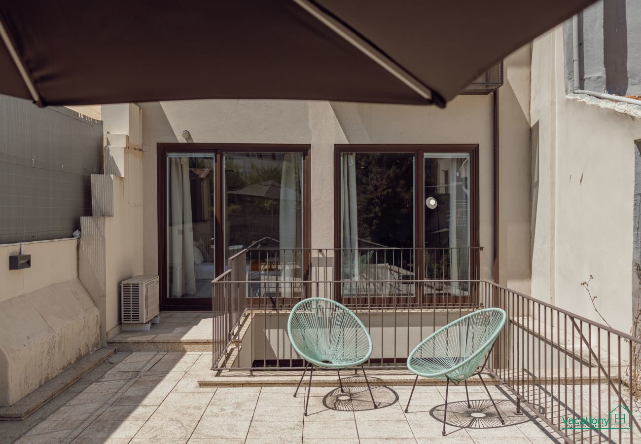 Apartment in Porto - LEGACY OPORTO PREMIUM APARTMENT C by VACATIONY