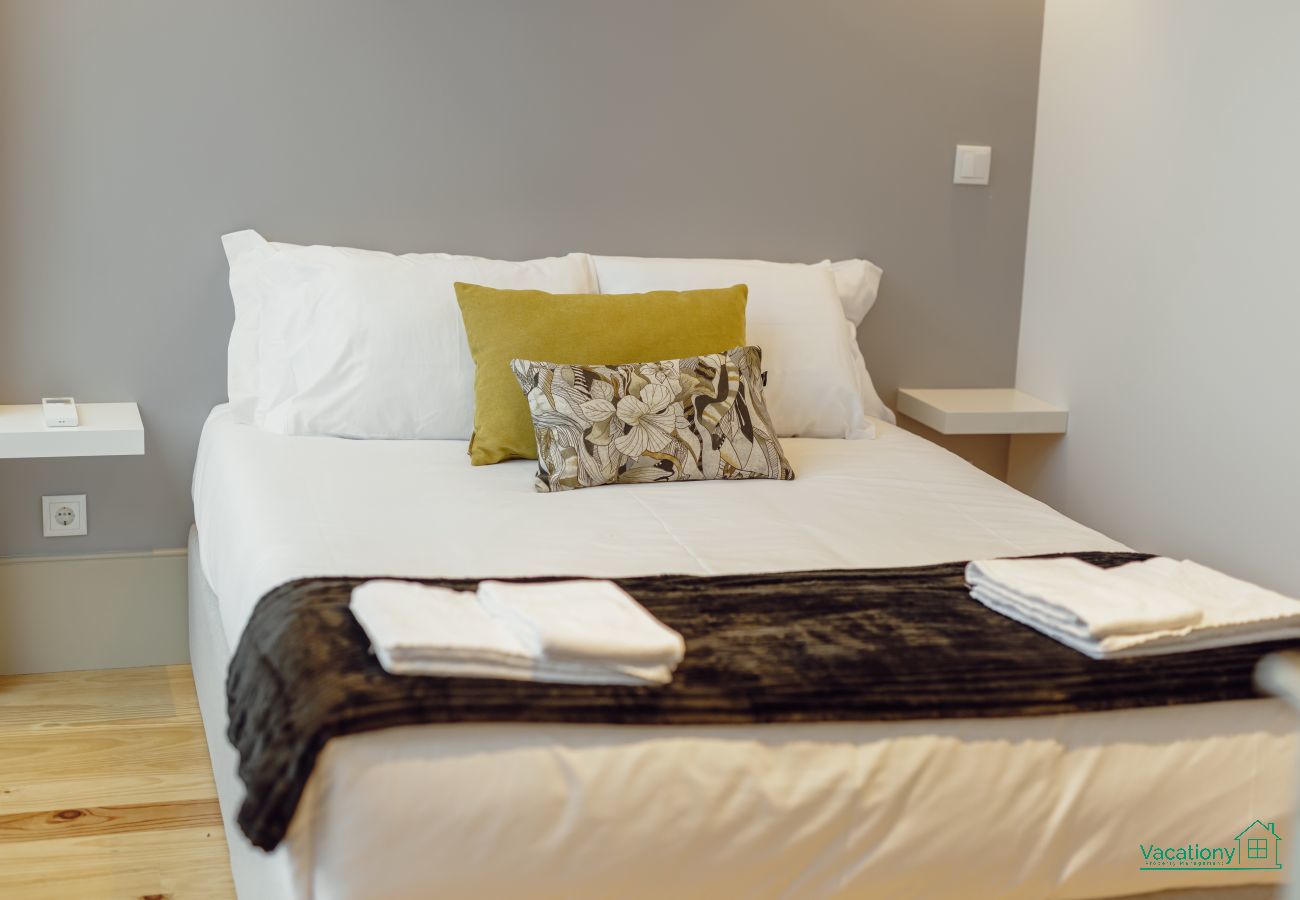Apartment in Porto - LEGACY OPORTO PREMIUM APARTMENT B