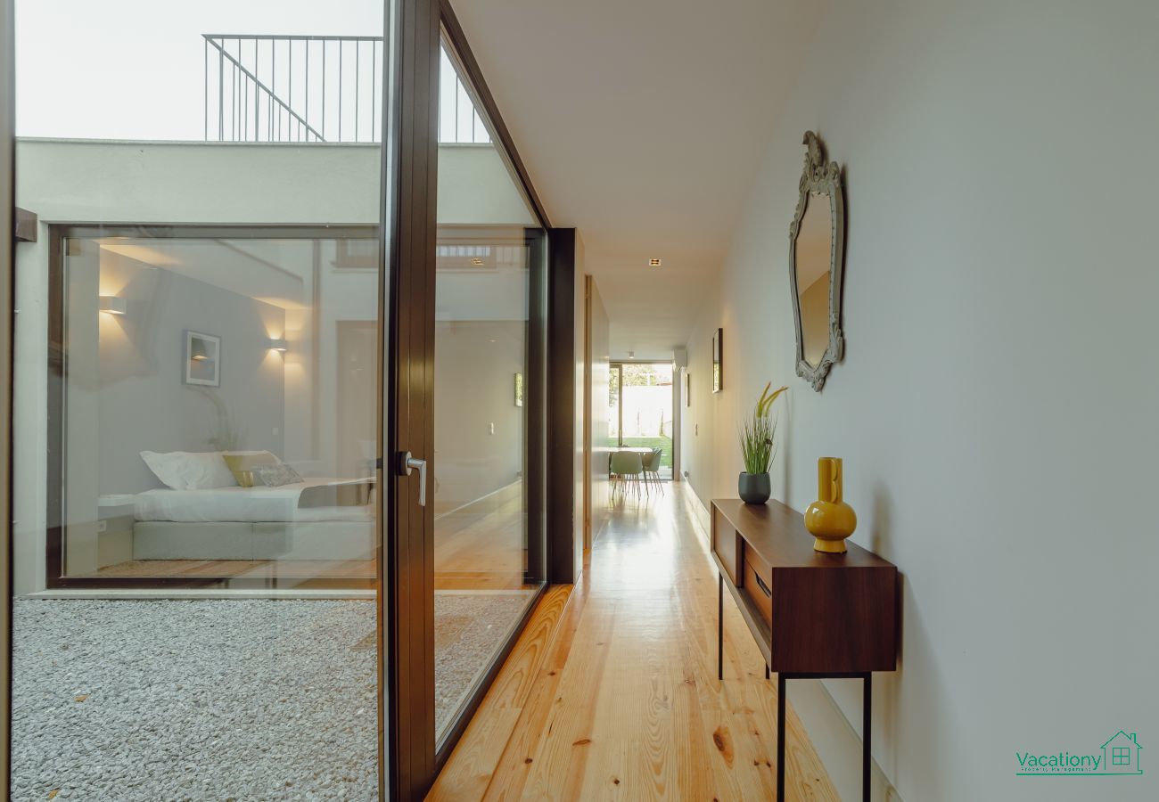 Apartment in Porto - LEGACY OPORTO PREMIUM APARTMENT B