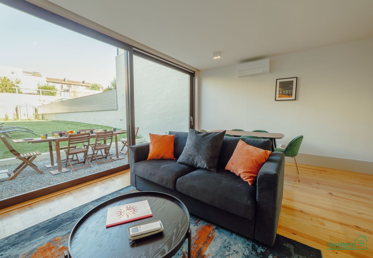 Apartment in Porto - LEGACY OPORTO PREMIUM APARTMENT B