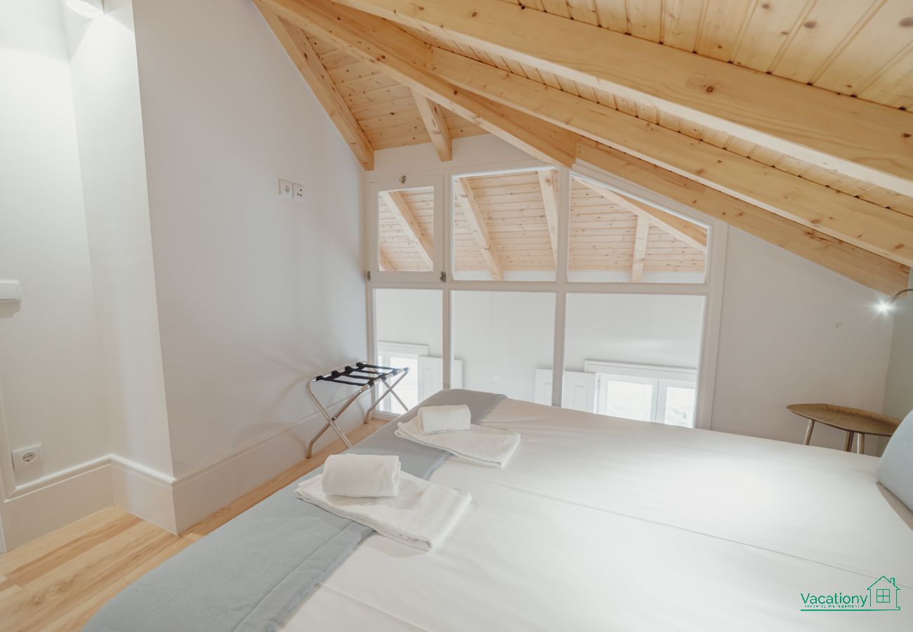 Apartment in Porto - DOWNTOWN CLERIGOS DUPLEX with RIVER VIEW