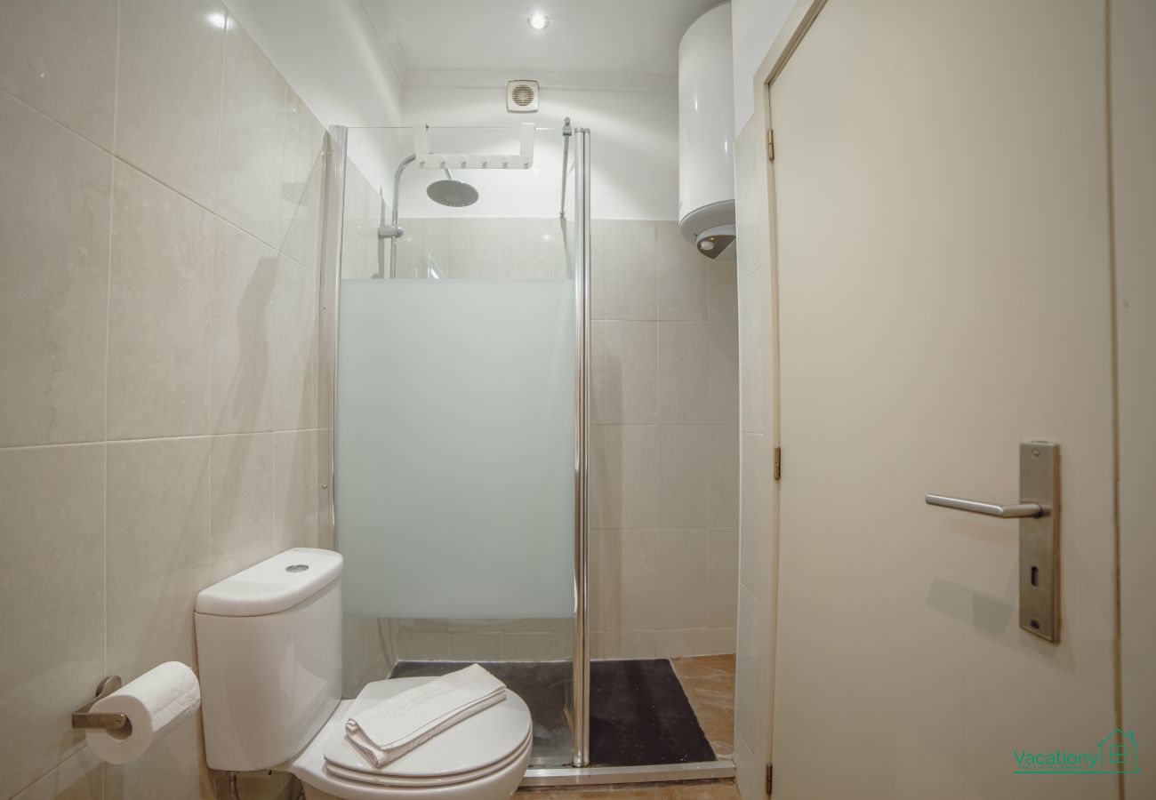 Apartment in Porto - ALEGRIA FLAT IN CITY CENTER with ELEVATOR