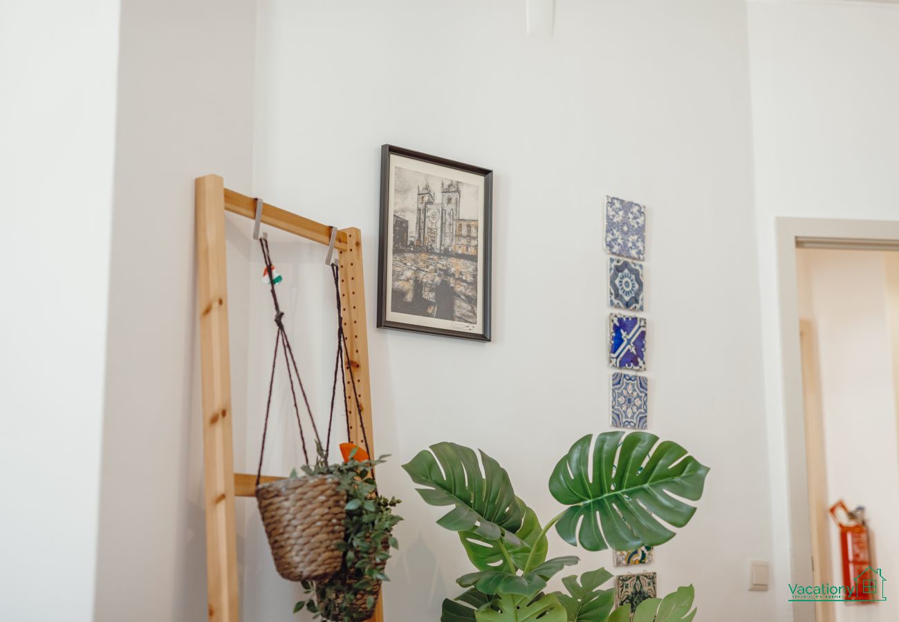Apartment in Porto - ALEGRIA FLAT IN CITY CENTER with ELEVATOR