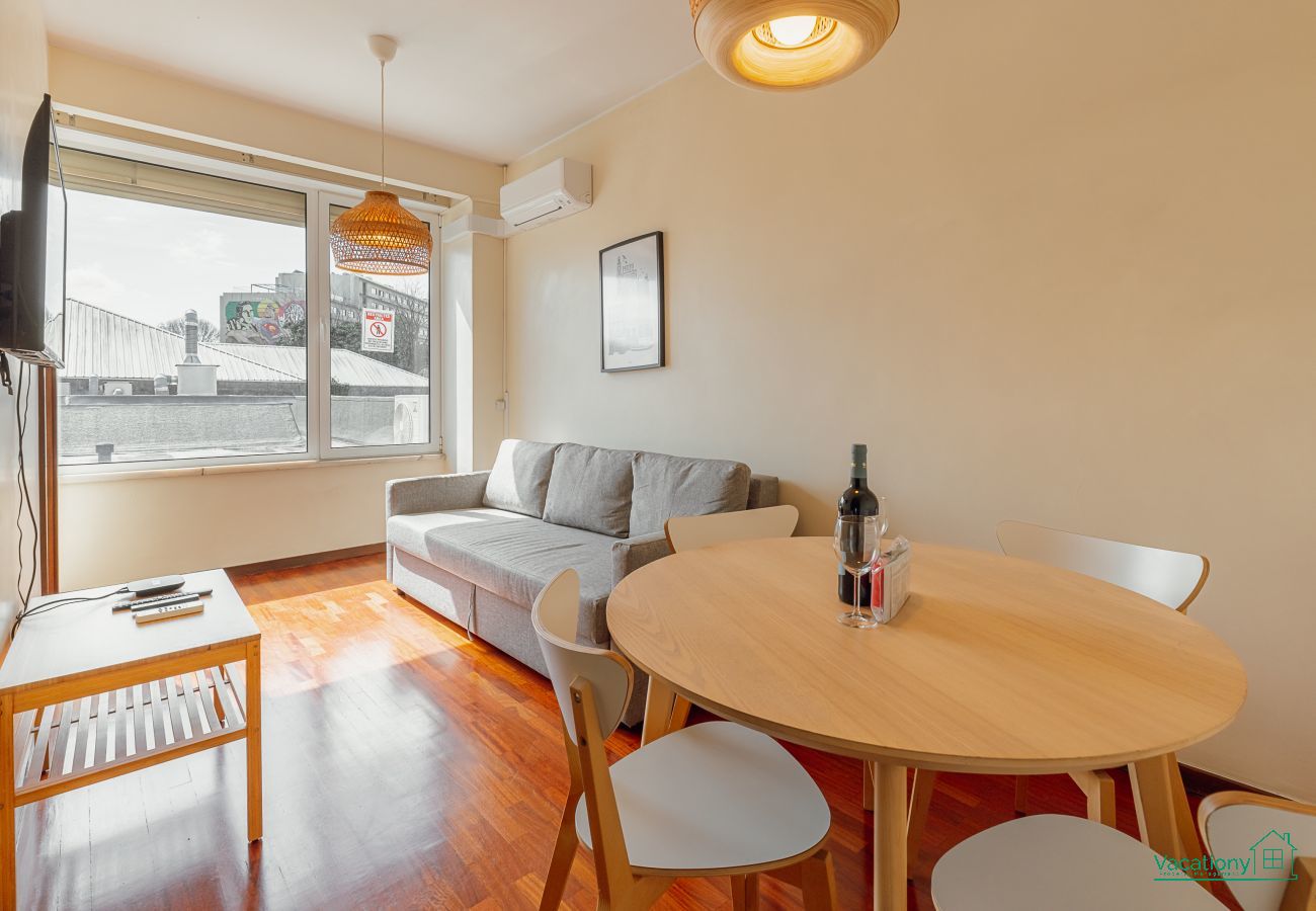 Apartment in Porto - BRIGHT MODERN BOAVISTA by VACATIONY