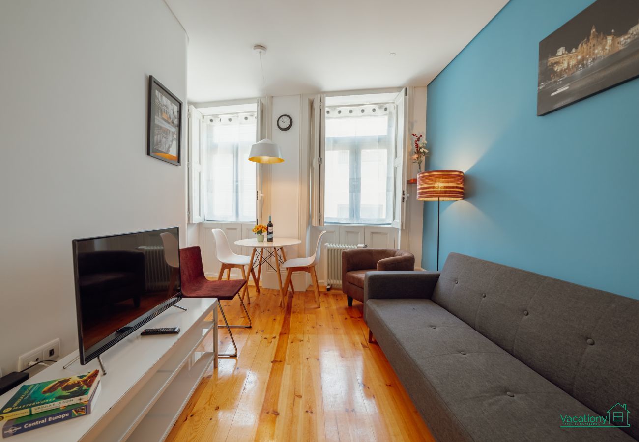 Apartment in Porto - DOWNTOWN CHARMING by VACATIONY