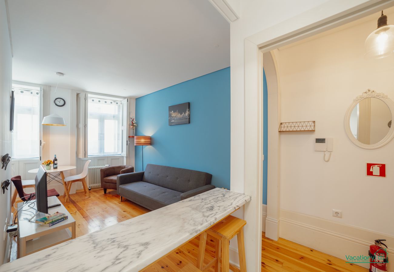 Apartment in Porto - DOWNTOWN CHARMING by VACATIONY