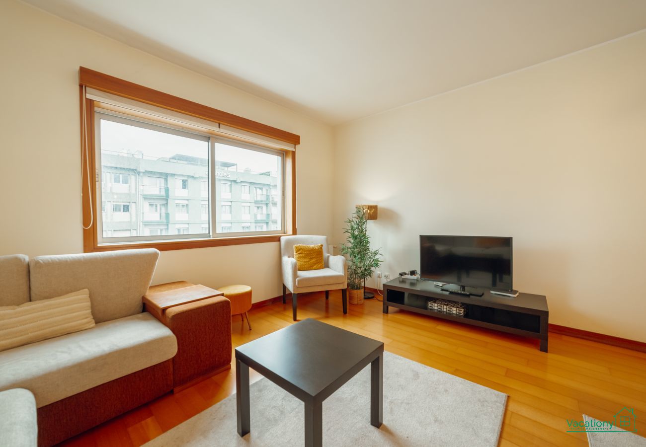 Apartment in Porto - DOWNTOWN DELUXE by VACATIONY