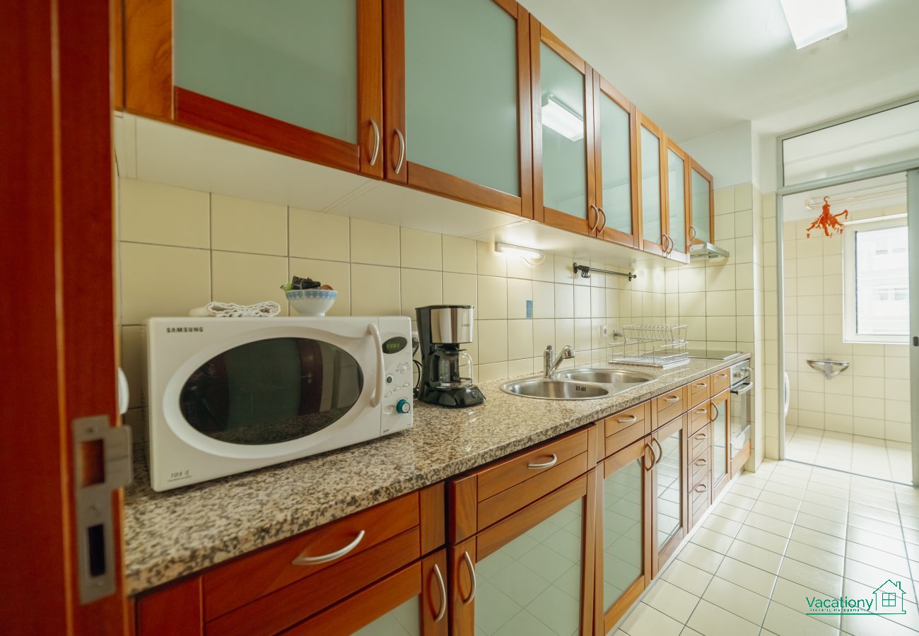 Apartment in Porto - DOWNTOWN DELUXE by VACATIONY