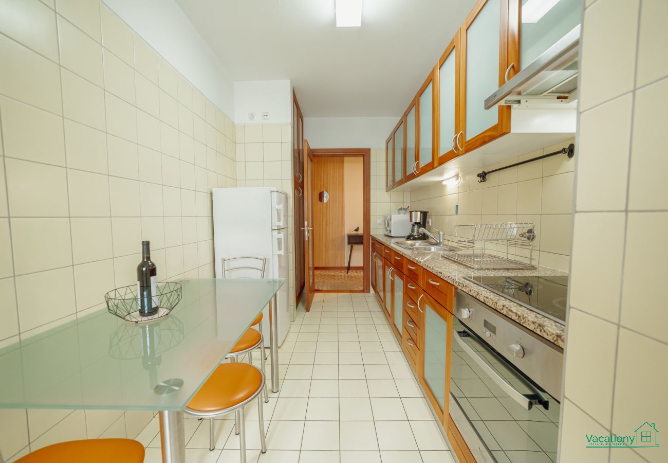 Apartment in Porto - DOWNTOWN DELUXE by VACATIONY