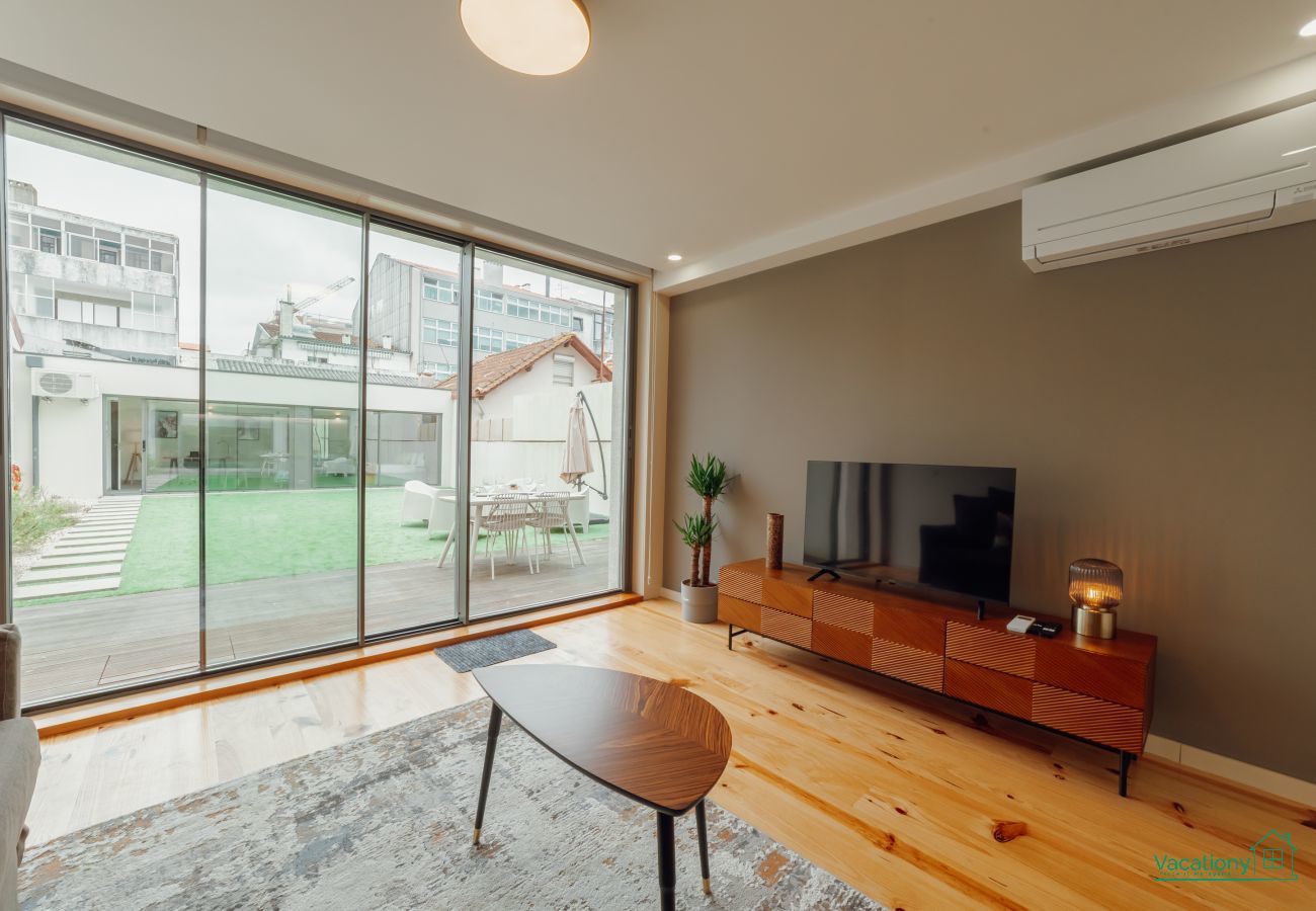 Apartment in Porto - GAIA PREMIUM A WITH TERRACE by VACATIONY