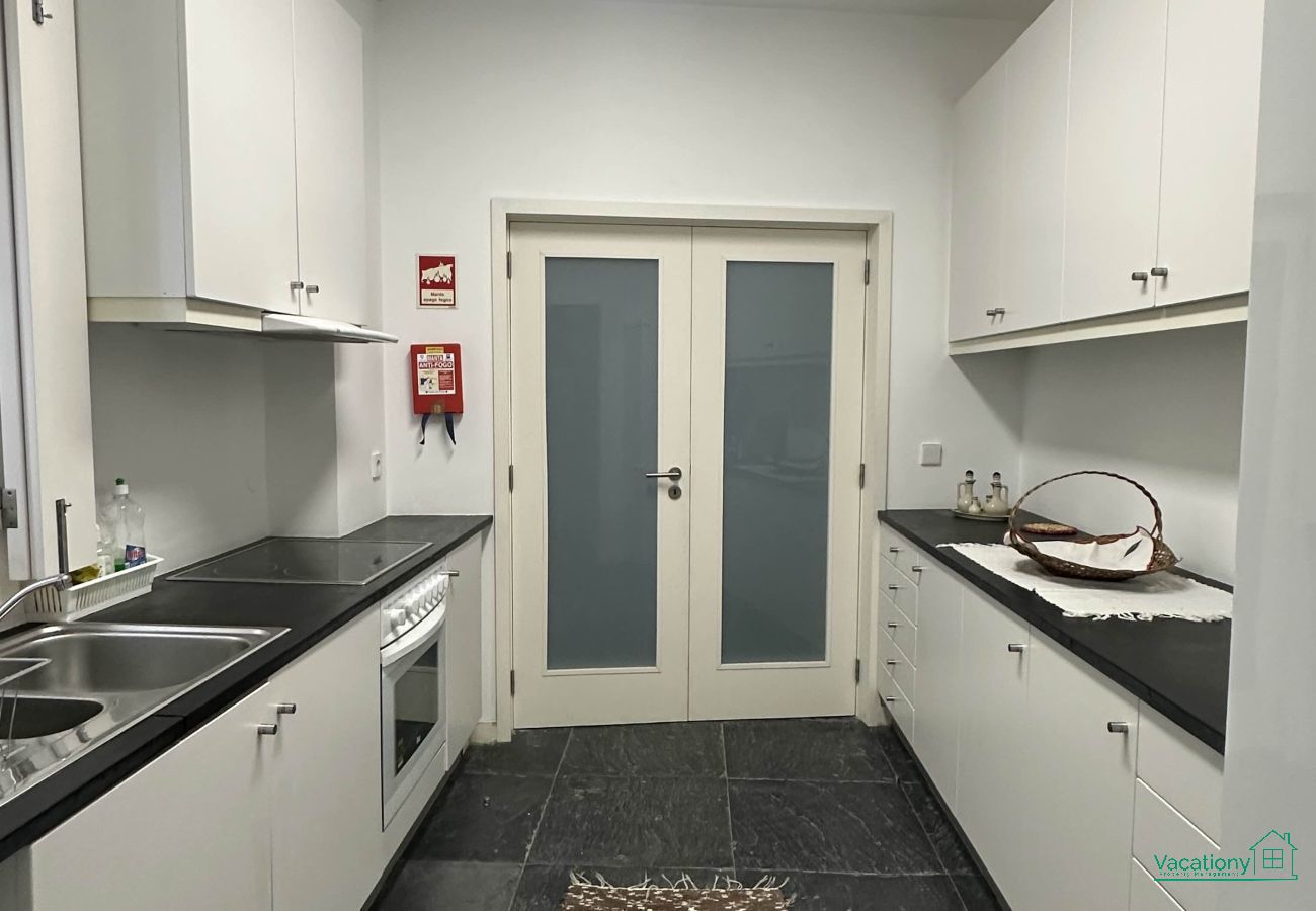 Rent by room in Braganza - CASA LUIS GONZAGA - GRUPO CORAL by VACATIONY