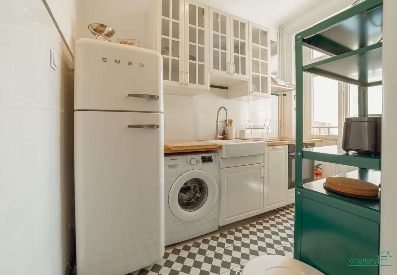 Apartment in Porto - DOWNTOWN RETRO BOLHAO by VACATIONY