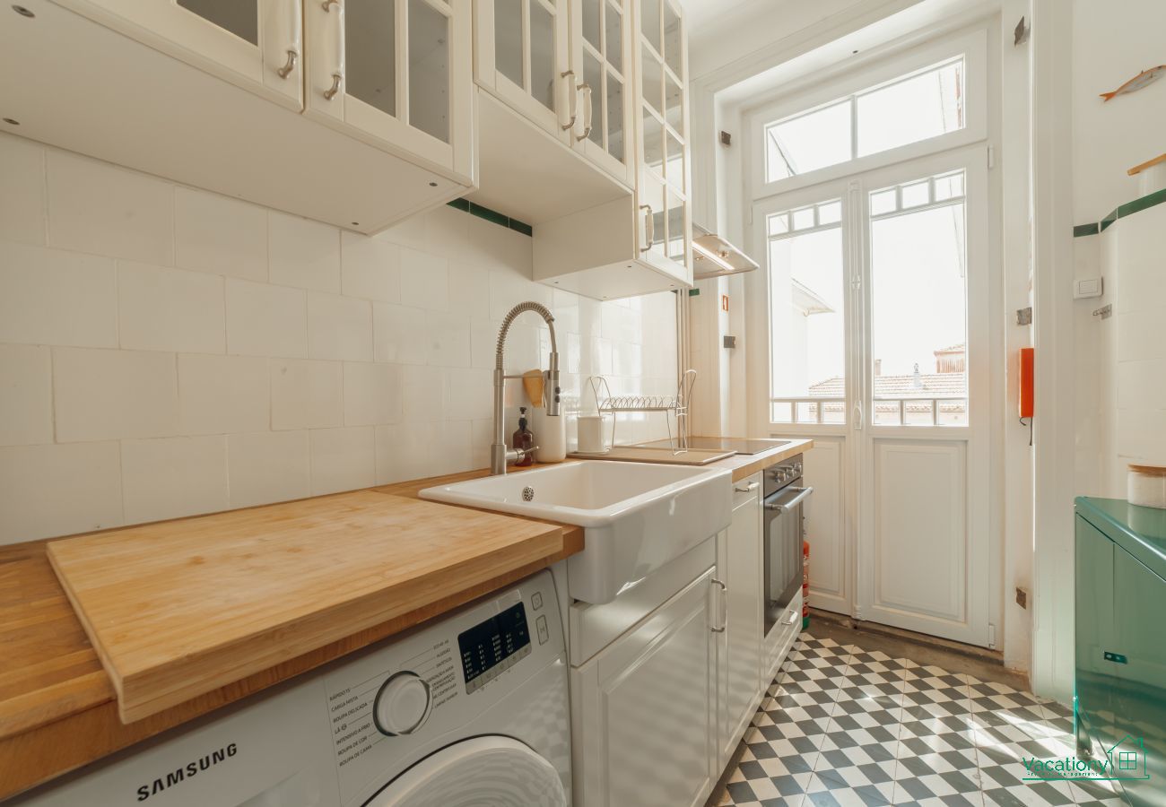 Apartment in Porto - DOWNTOWN RETRO BOLHAO by VACATIONY