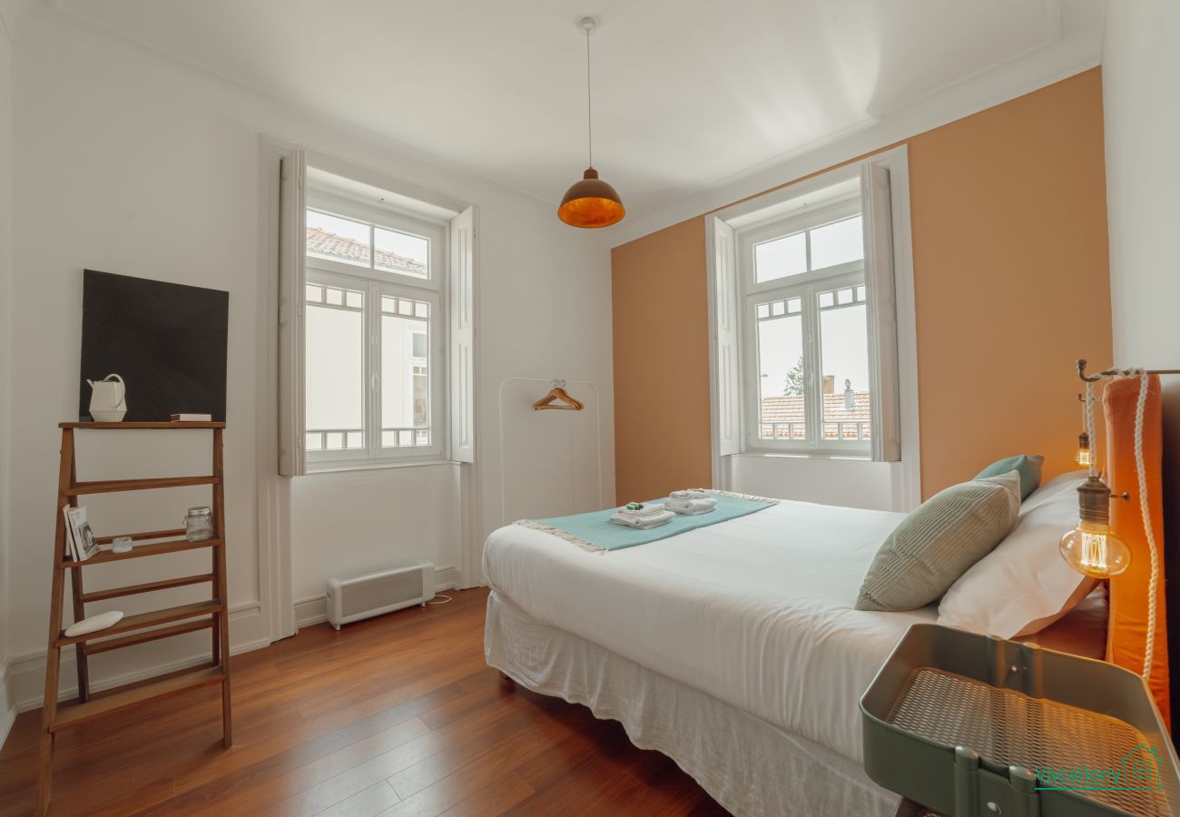 Apartment in Porto - DOWNTOWN RETRO BOLHAO by VACATIONY