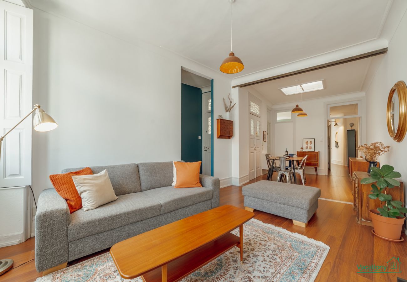 Apartment in Porto - DOWNTOWN RETRO BOLHAO by VACATIONY