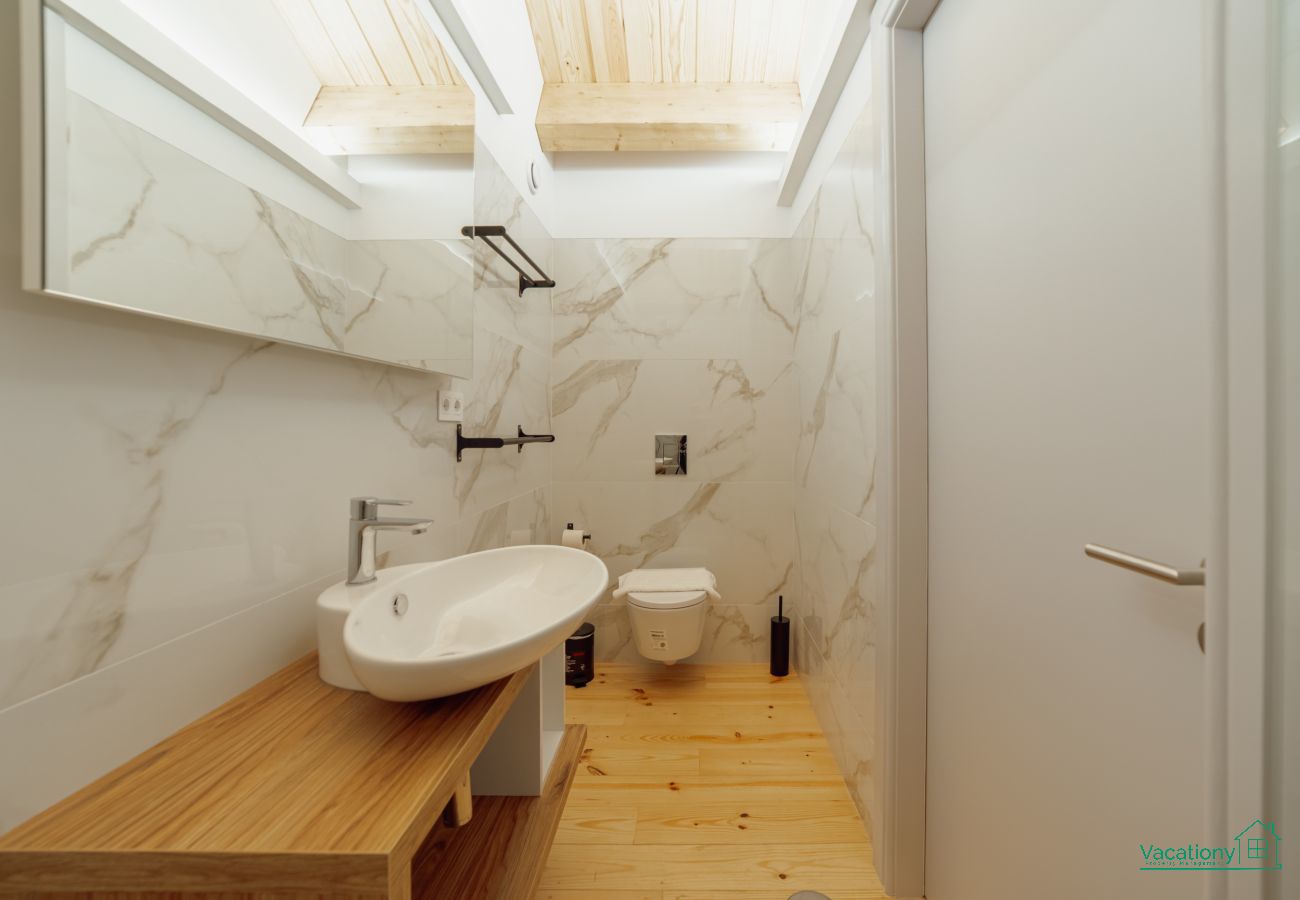 Apartment in Porto - DOWNTOWN GOLD BOLHÃO F DUPLEX by VACATIONY
