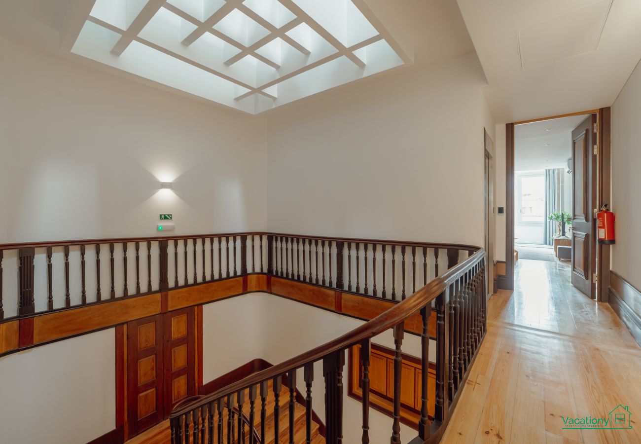 Apartment in Porto - DOWNTOWN GOLD BOLHÃO F DUPLEX by VACATIONY