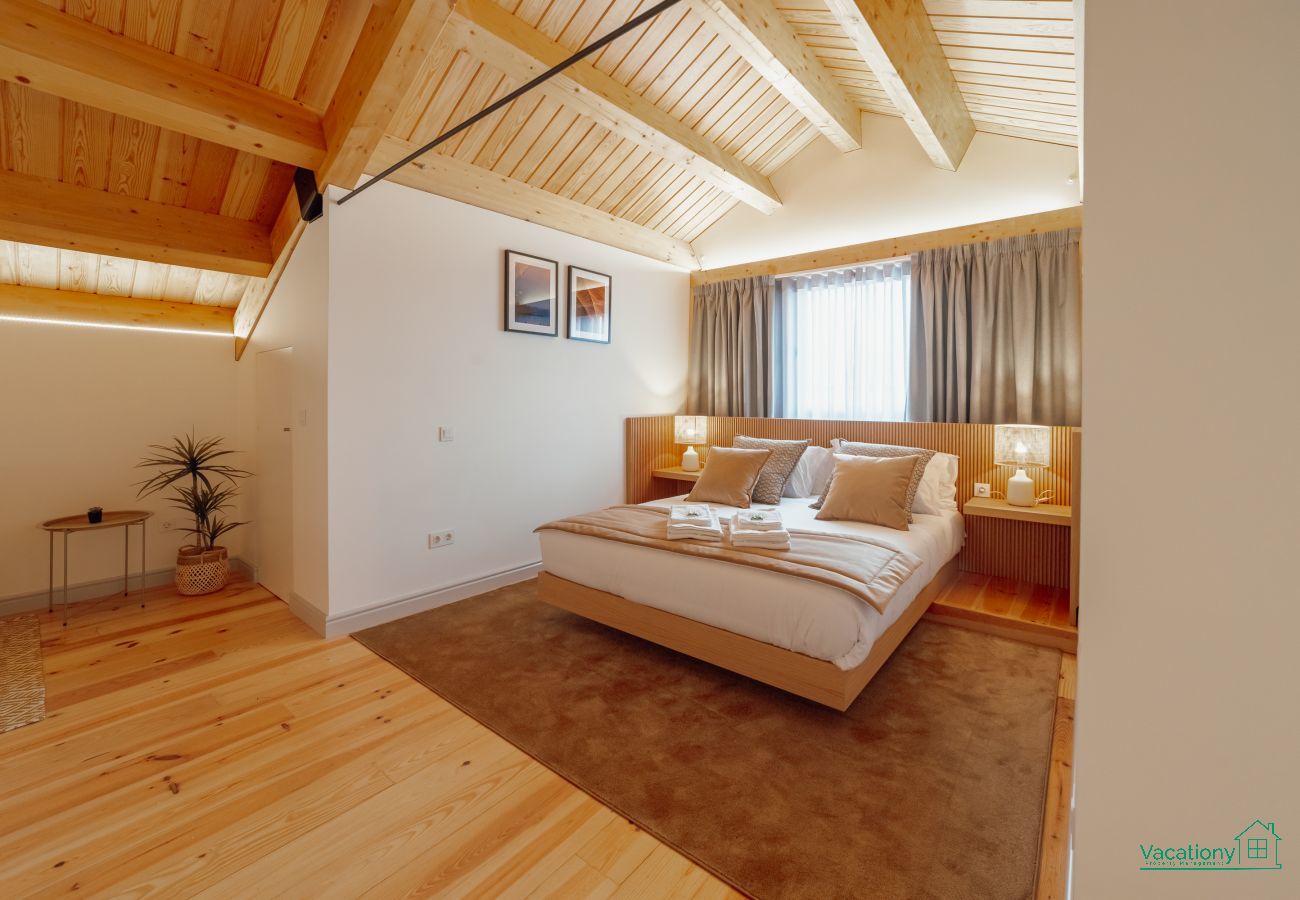 Apartment in Porto - DOWNTOWN GOLD BOLHÃO E DUPLEX by VACATIONY