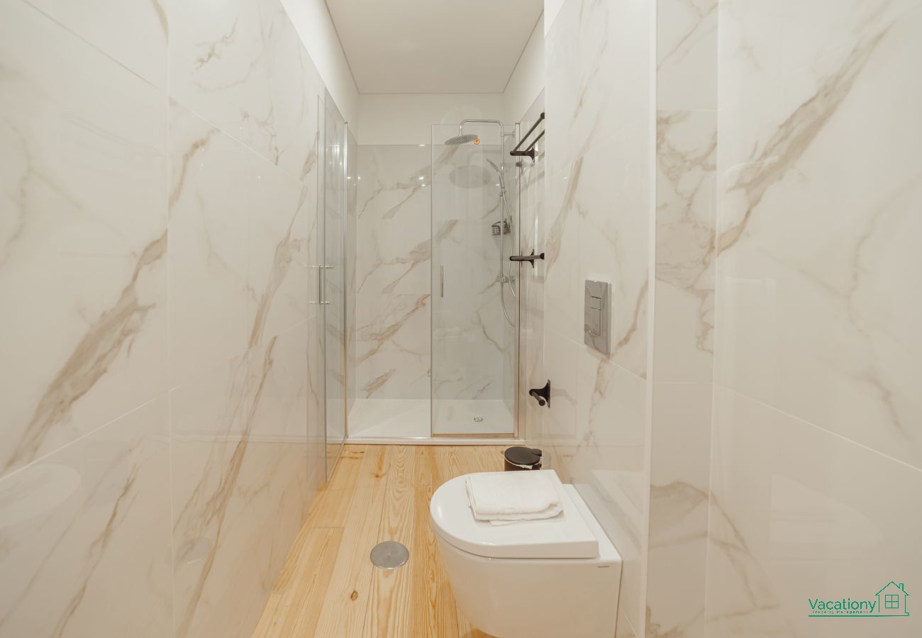 Apartment in Porto - DOWNTOWN GOLD BOLHÃO D by VACATIONY