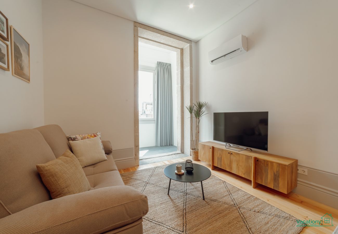 Apartment in Porto - DOWNTOWN GOLD BOLHÃO D by VACATIONY