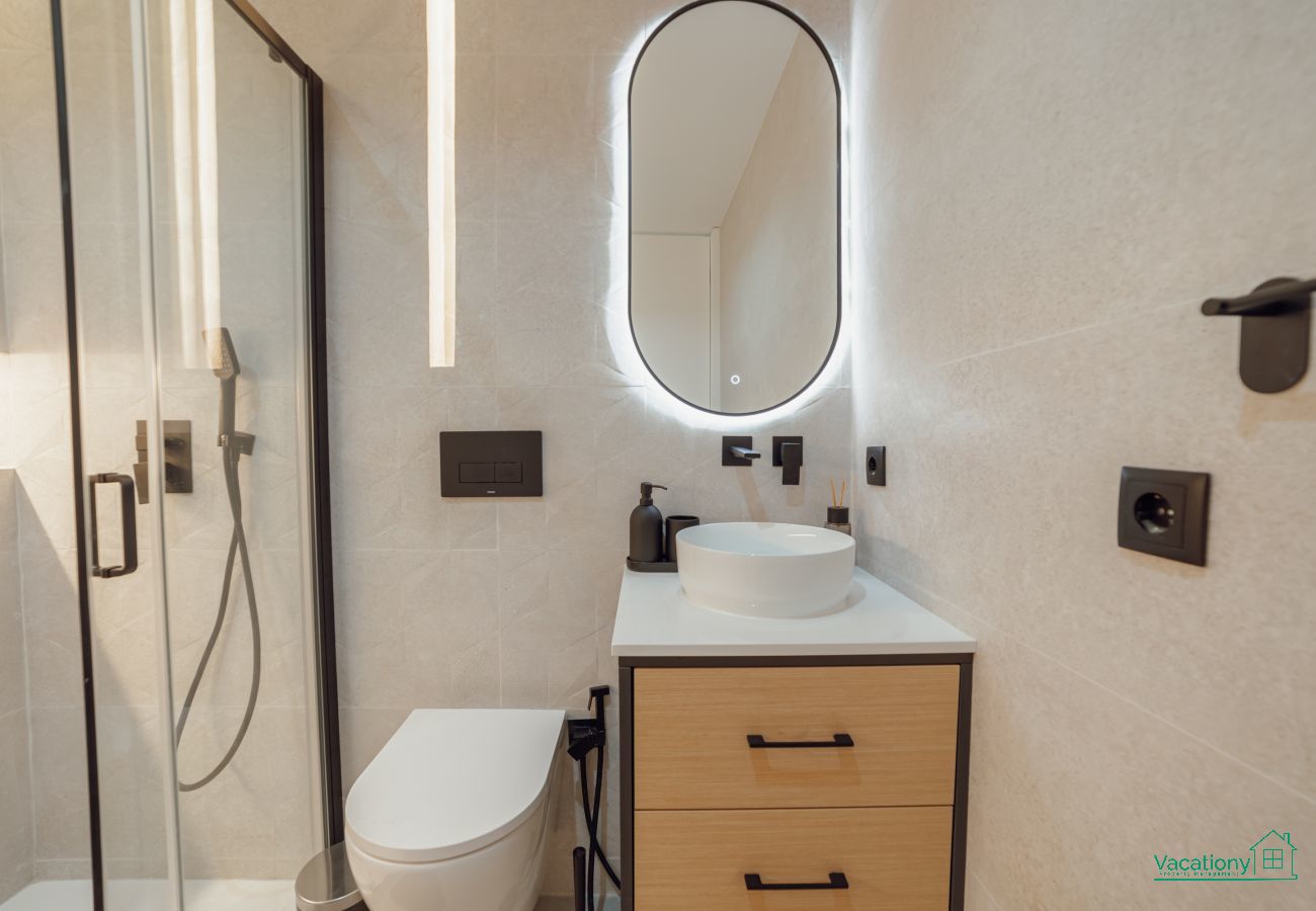 Apartment in Porto - DOWNTOWN PREMIUM with BALCONY by VACATIONY