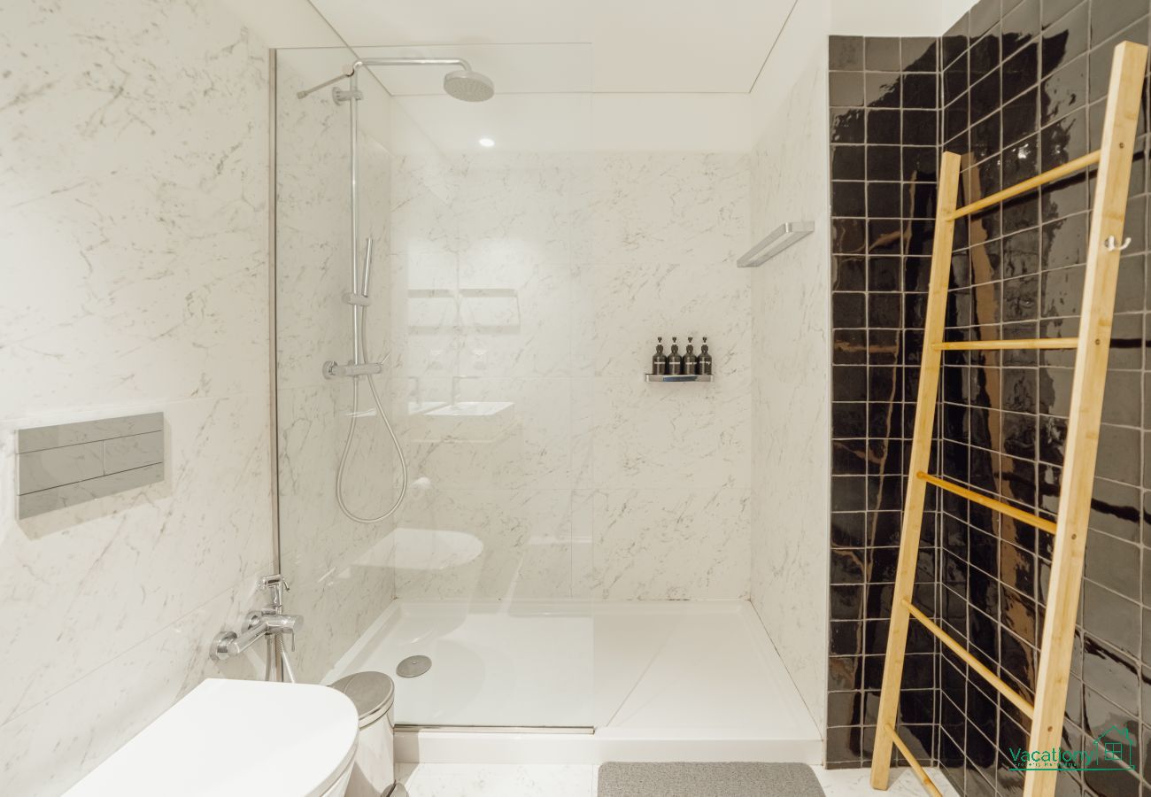 Apartment in Porto - BEACH & SUN APARTMENT by VACATIONY