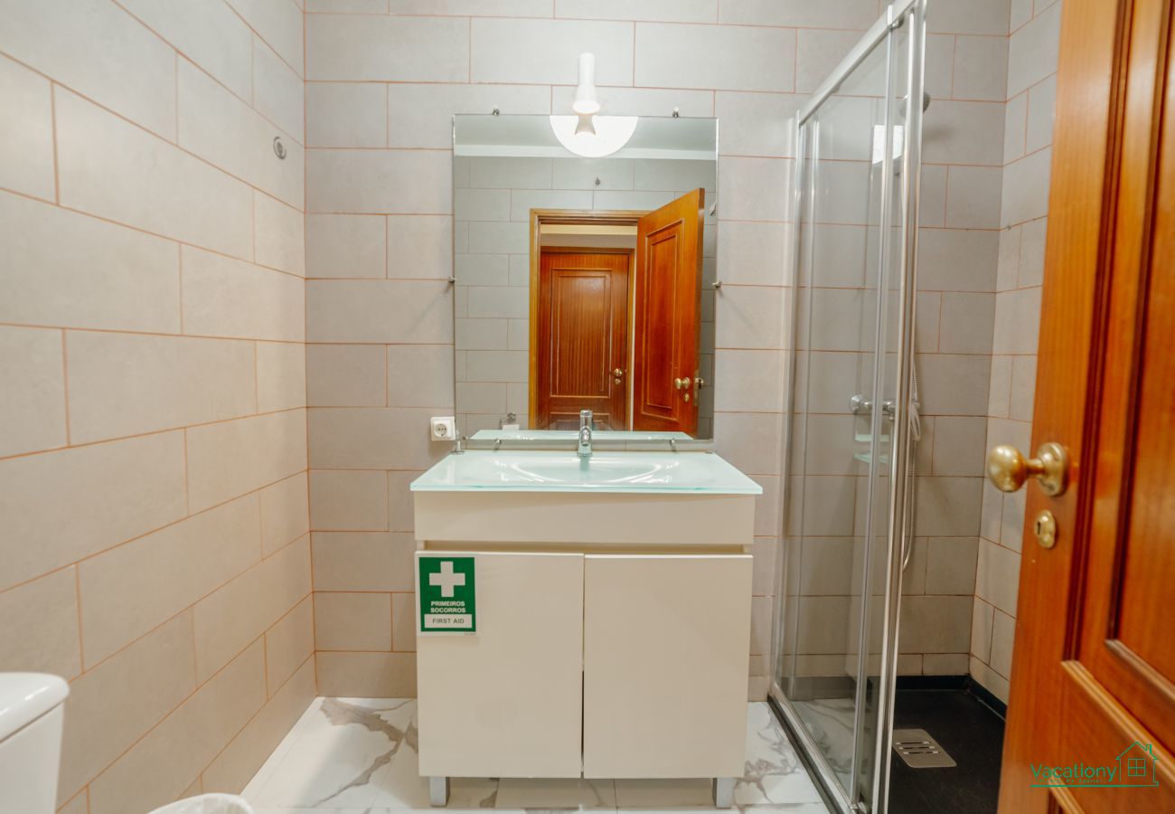 Apartment in Matosinhos - MATOSINHOS SEA SIDE 1BD by VACATIONY